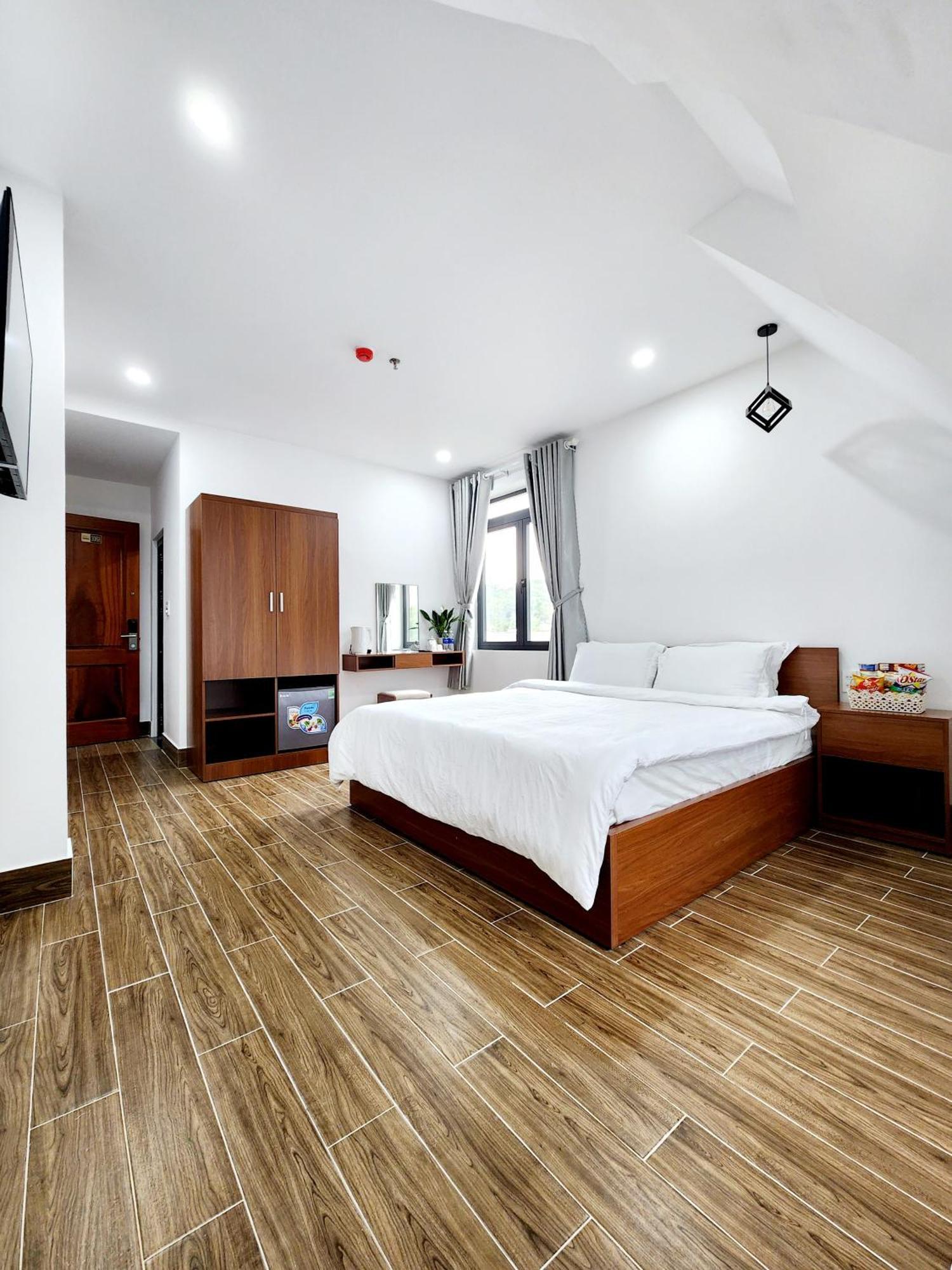 Happy Bun Hotel Da Lat Exterior photo